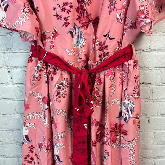 BloomChic Pink Floral Belted Surplice Midi Dress Plus Size 14/16 1X - Picture 4 of 6